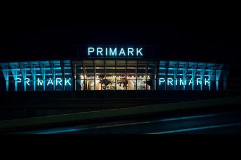 Primark has laid on free bus shuttles from Marseille city centre to the shopping centre for the first week of its opening.